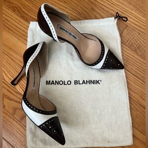 Manolo Blahnik D’ Orsay pumps